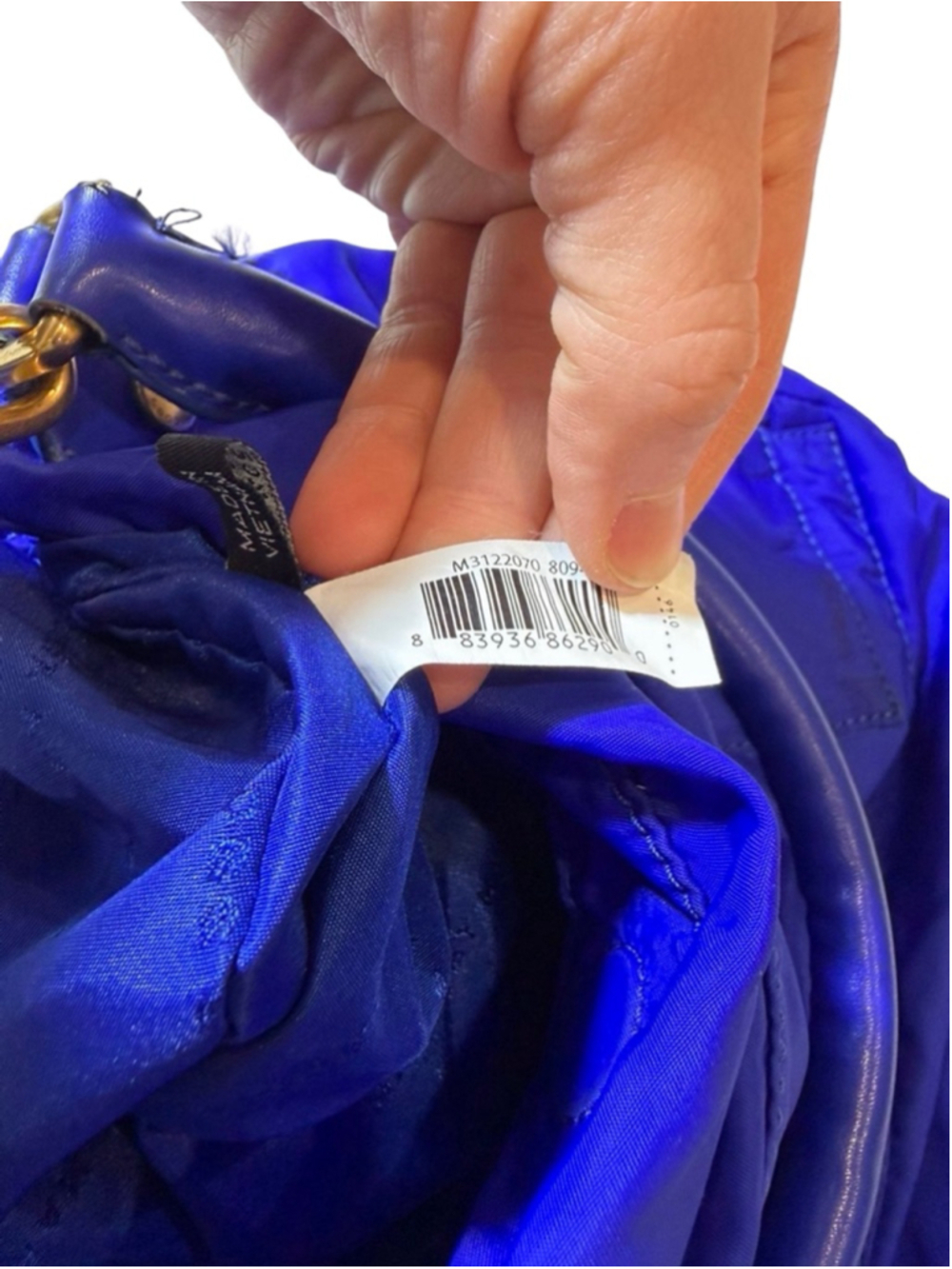 Marc Jacobs Blue Nylon Shoulder Bag Tote Gold Hardware ID Tag flaw - Picture 11 of 13